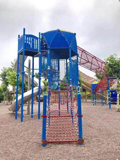 不锈钢拓展滑梯施工案例