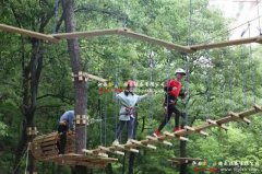 福建芦塘书苑研学基地丛林穿越及军事拓展效果